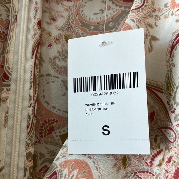 Paisley Print Mock Wrap Dress - Picture 6 of 8